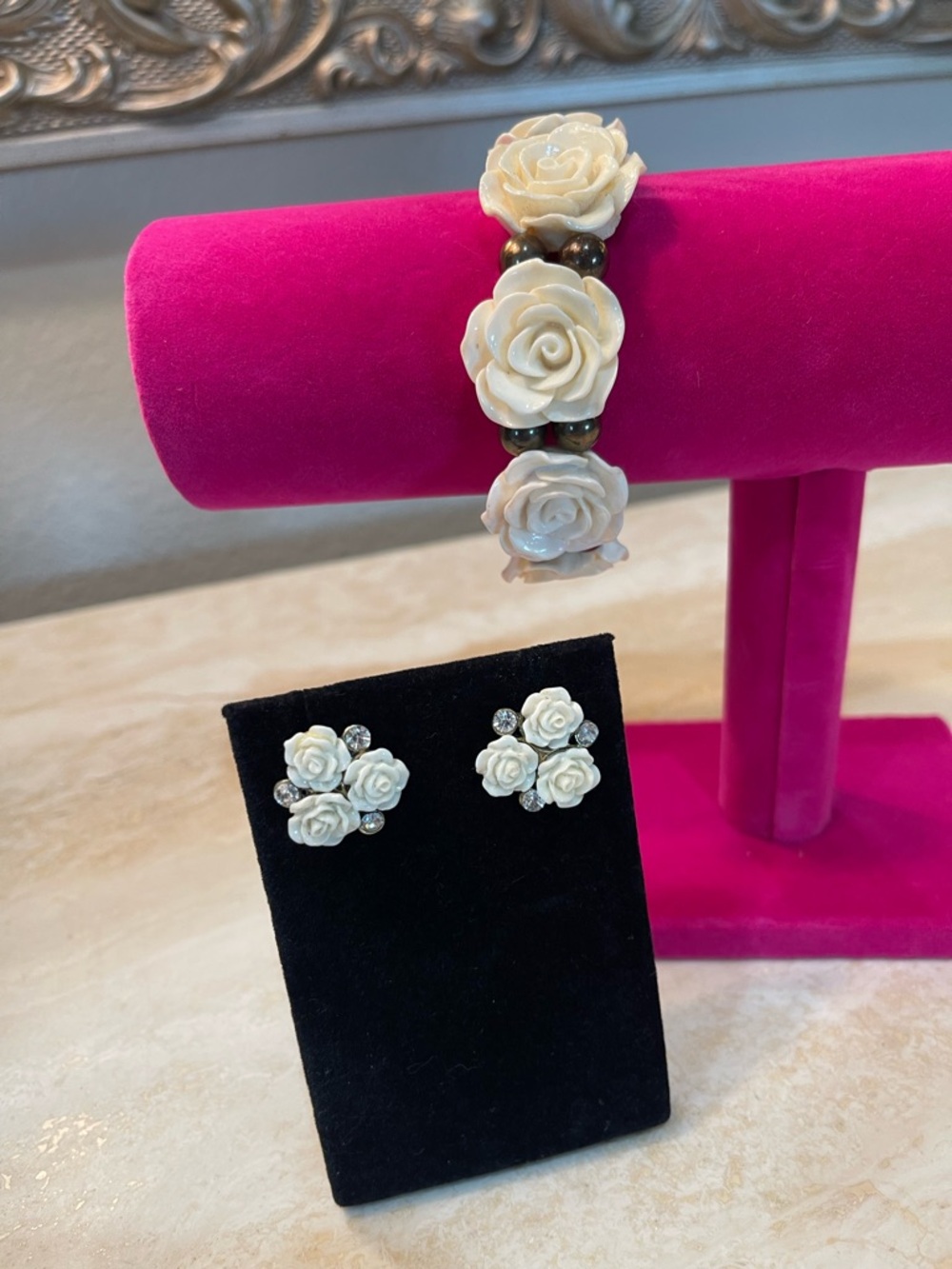 Vintage Style White Carved Rose Bracelet & Earring Jewelry Set